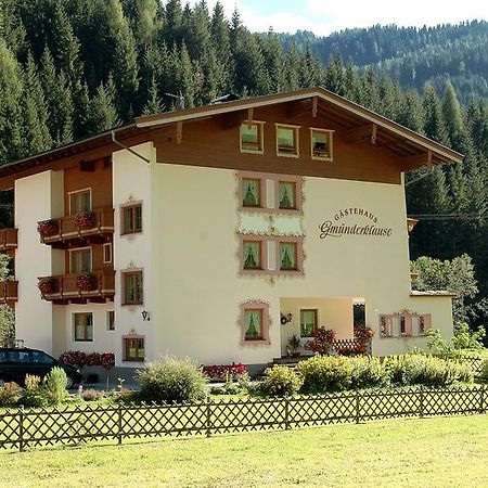 Gmuenderklause Hotel Gerlos Exterior photo