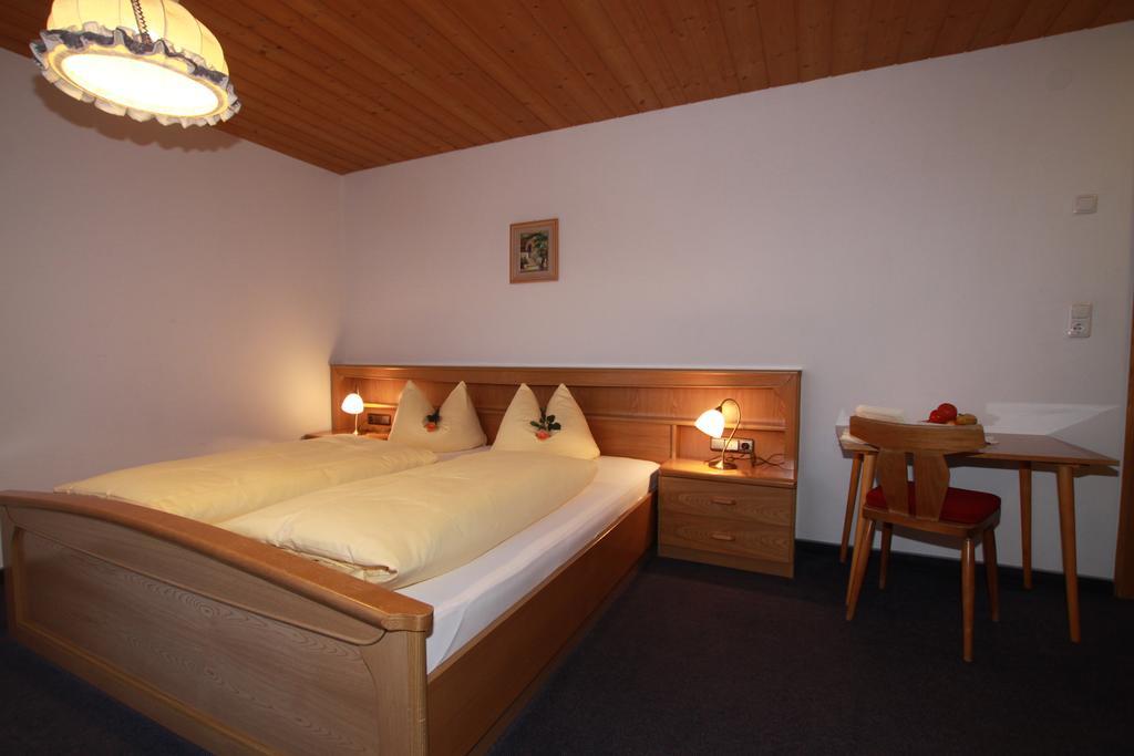 Gmuenderklause Hotel Gerlos Exterior photo