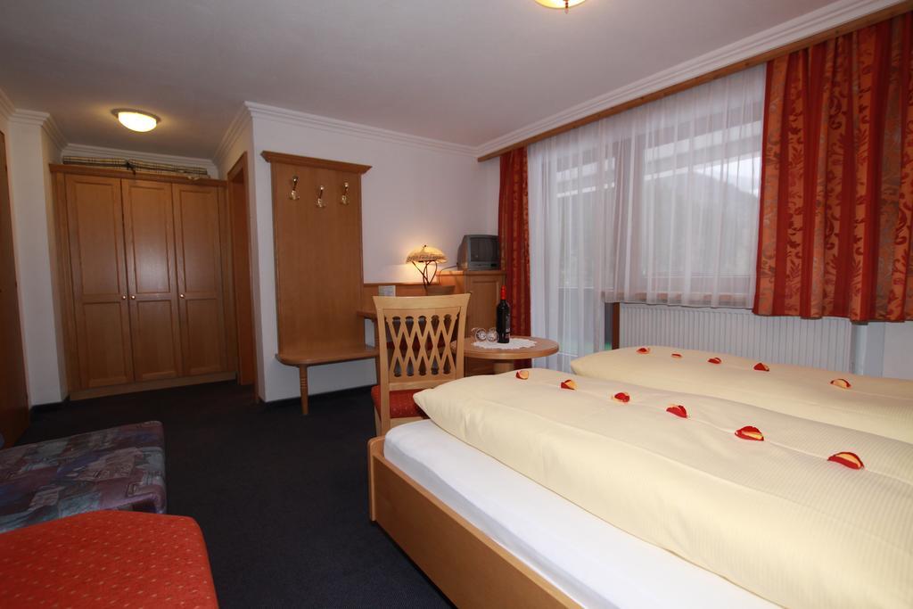 Gmuenderklause Hotel Gerlos Exterior photo