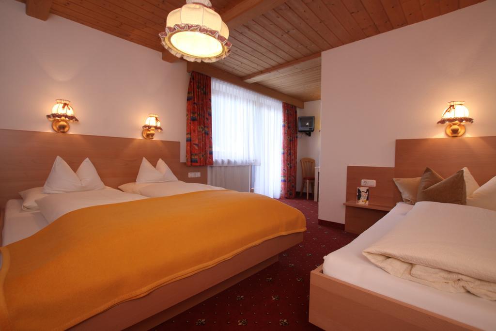 Gmuenderklause Hotel Gerlos Exterior photo